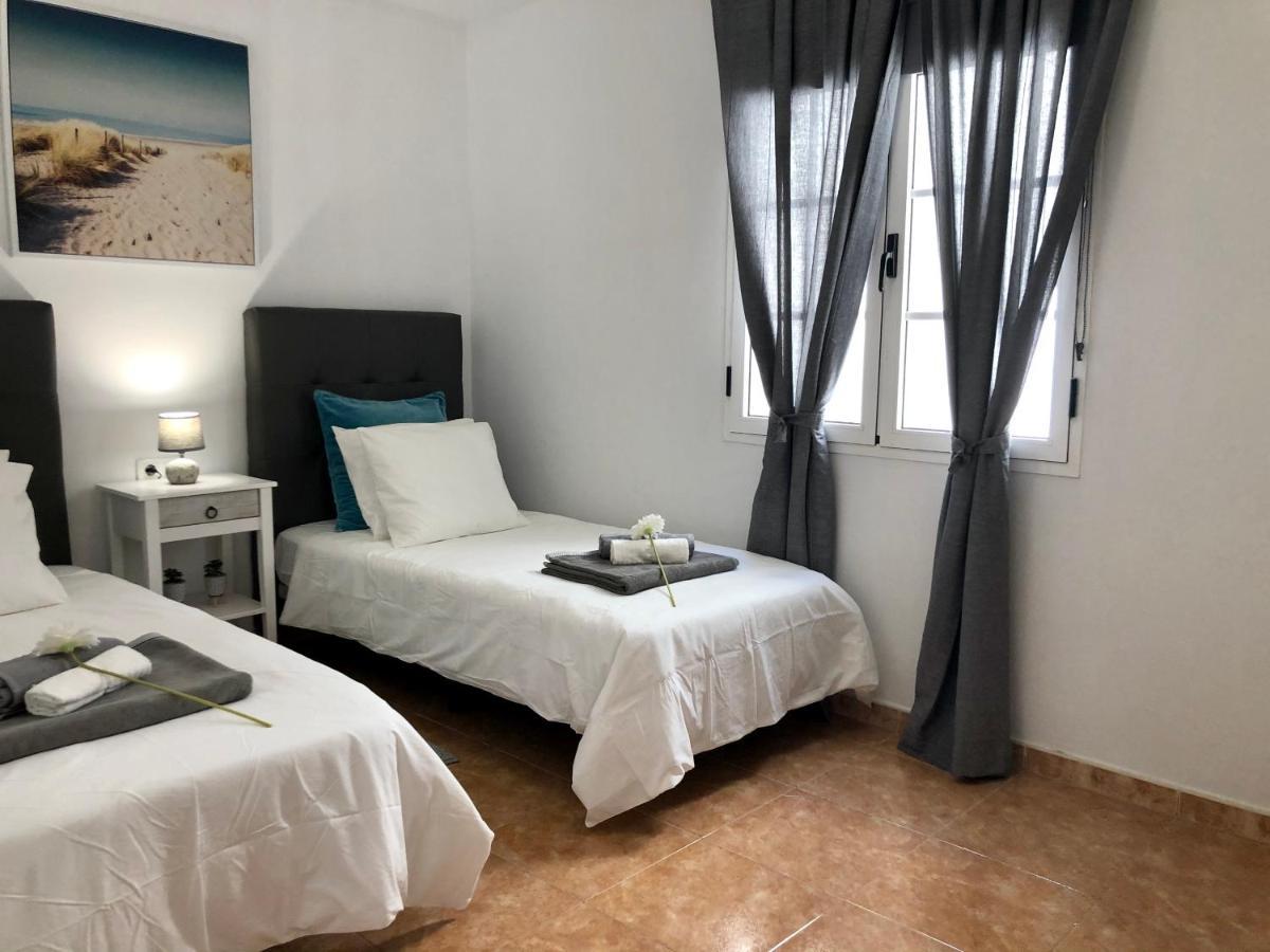 פלאיה בלנקה Apartamento Playa Dorada Bajos מראה חיצוני תמונה
